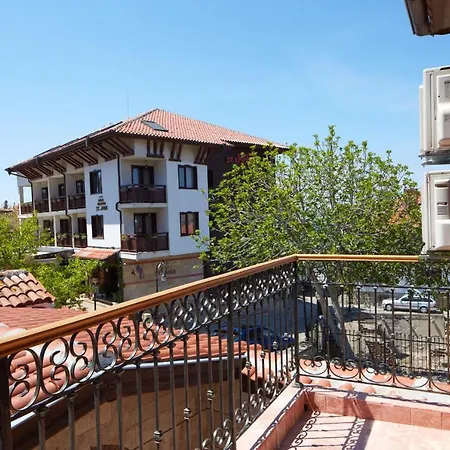 търтефф Villa