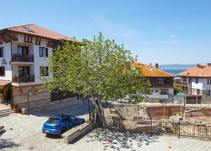 търтефф * Несебр